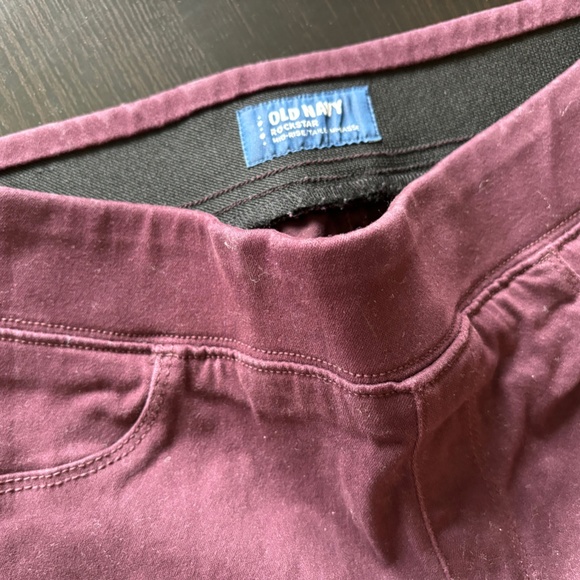 Old Navy Rockstar Jegging Jeans - 2 pairs - Picture 3 of 3